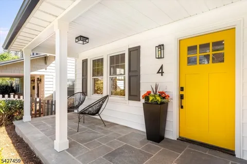 $999,000 | 4 Yale Terrace, West Orange, NJ 07052