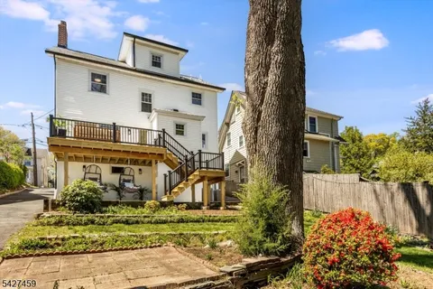 $999,000 | 4 Yale Terrace, West Orange, NJ 07052