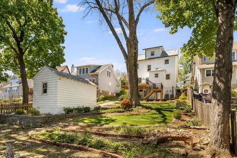 $999,000 | 4 Yale Terrace, West Orange, NJ 07052