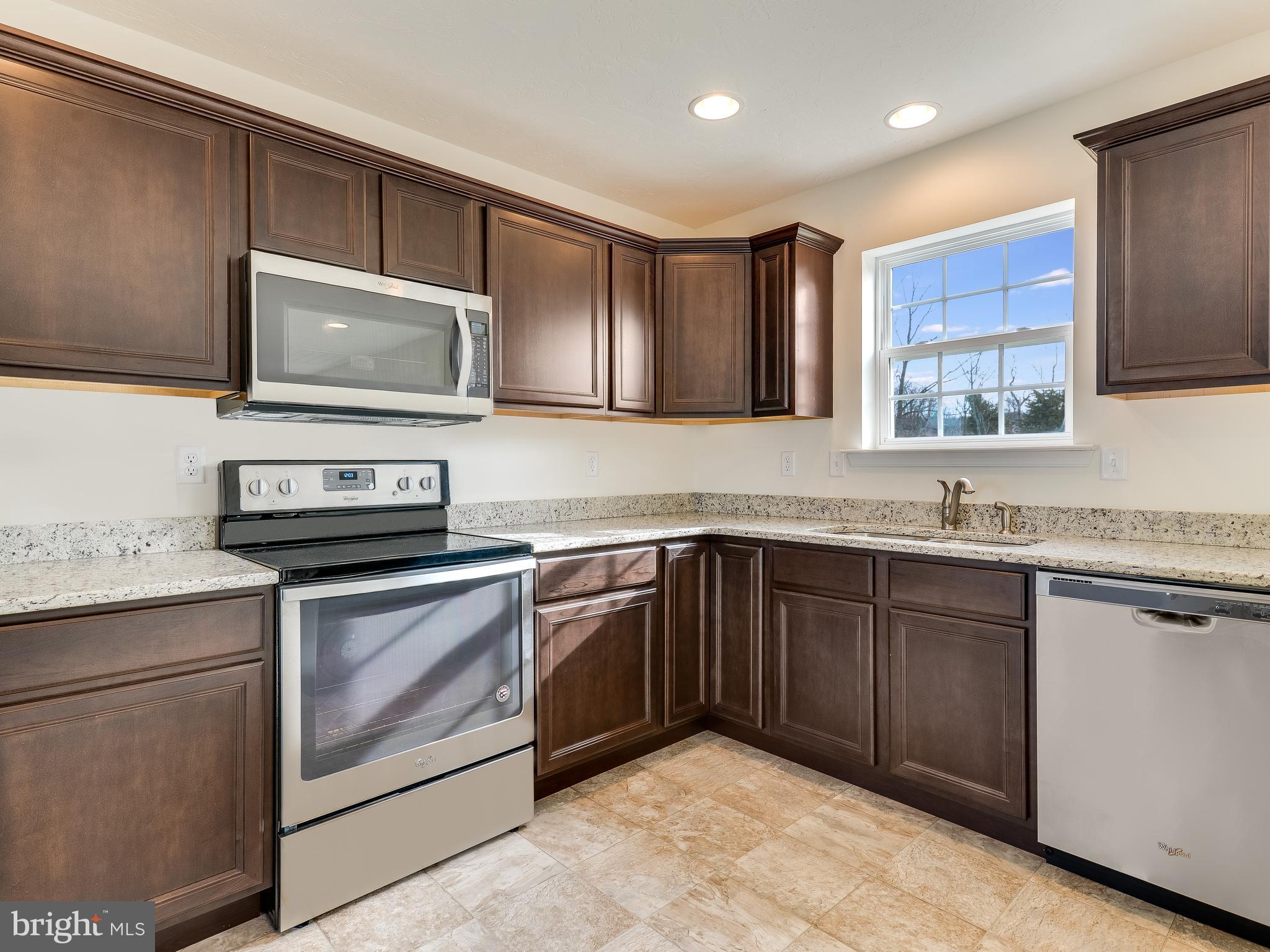 1231 Maple Lane, Unit 4 Hanover, PA 17331 - Photo 6 of 25