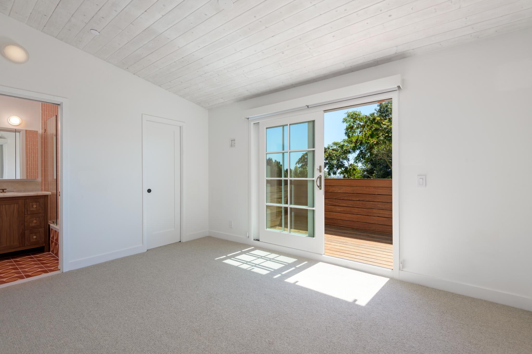 1323 Alta Vista Road Santa Barbara, CA 93103 - Photo 6 of 16 Primary Bedroom Deck