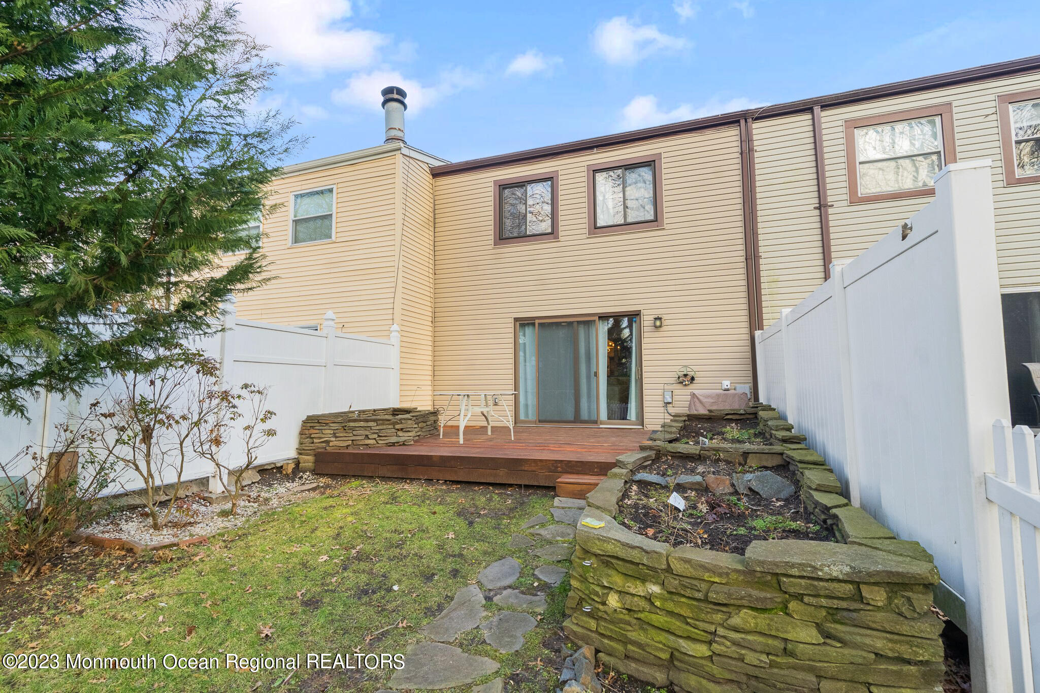 624 Randall Way Aberdeen, NJ 07747 - Photo 29 of 33 DSC00231