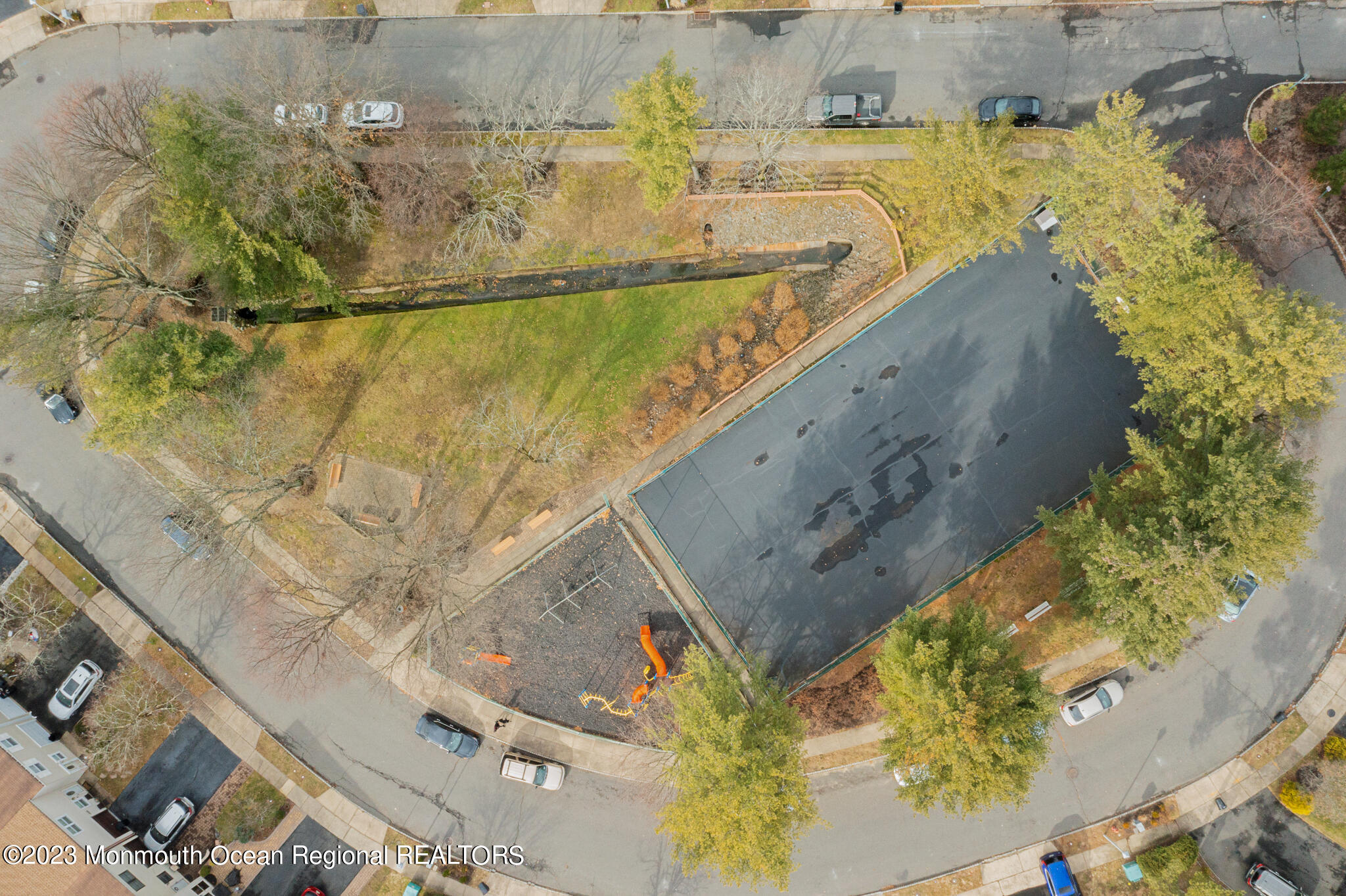 624 Randall Way Aberdeen, NJ 07747 - Photo 31 of 33 DJI_0738