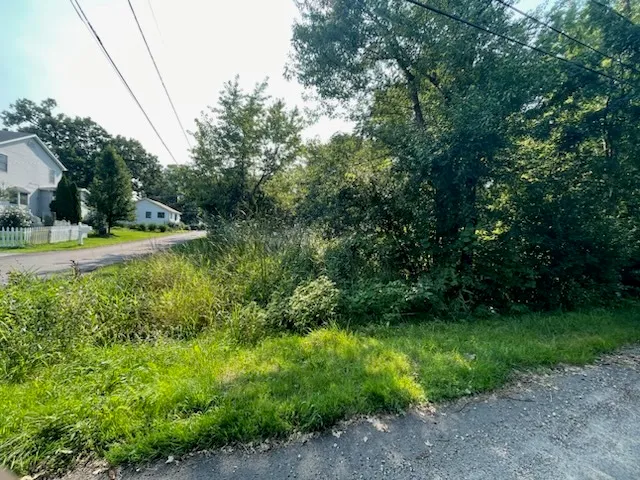 $5,000 | 34763 Peterson Avenue, Ingleside, IL 60041