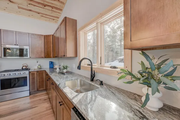 $549,900 | 11721 North Vesper Drive, Hayward, WI 54843