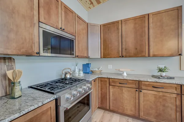 $549,900 | 11721 North Vesper Drive, Hayward, WI 54843
