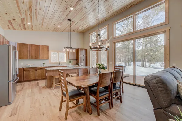 $549,900 | 11721 North Vesper Drive, Hayward, WI 54843