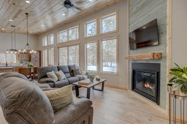 $549,900 | 11721 North Vesper Drive, Hayward, WI 54843