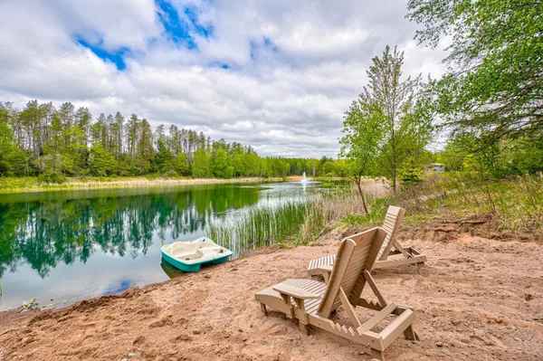 $549,900 | 11721 North Vesper Drive, Hayward, WI 54843