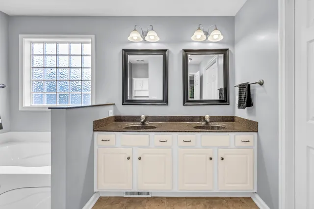 $525,000 | 1011 Trevor Drive, Clarksville, TN 37043