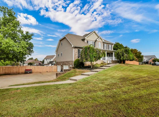 $525,000 | 1011 Trevor Drive, Clarksville, TN 37043