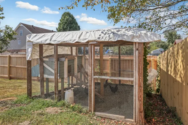 $525,000 | 1011 Trevor Drive, Clarksville, TN 37043