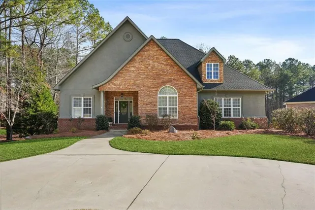 $599,900 | 319 Stonebridge Boulevard, Bremen, GA 30110