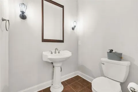 $599,900 | 319 Stonebridge Boulevard, Bremen, GA 30110