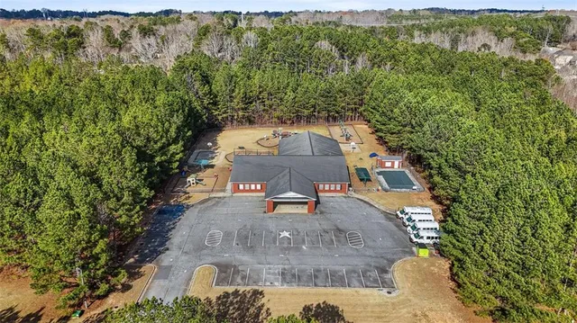 $599,900 | 319 Stonebridge Boulevard, Bremen, GA 30110