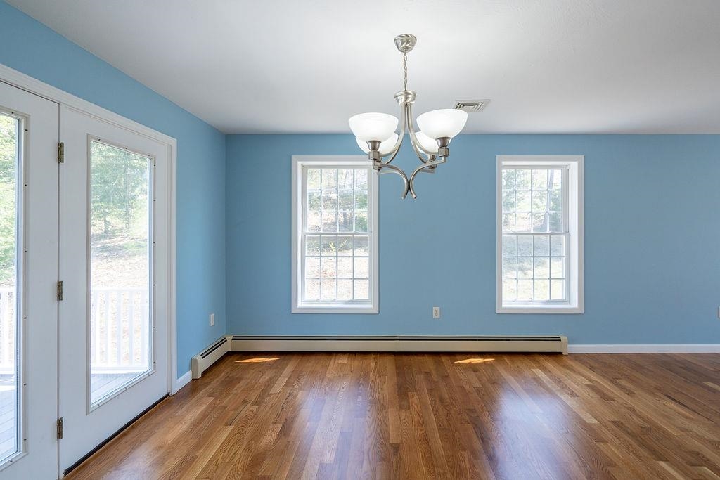 21 Fox Run Road Raymond, NH 03077 - Photo 10 of 38