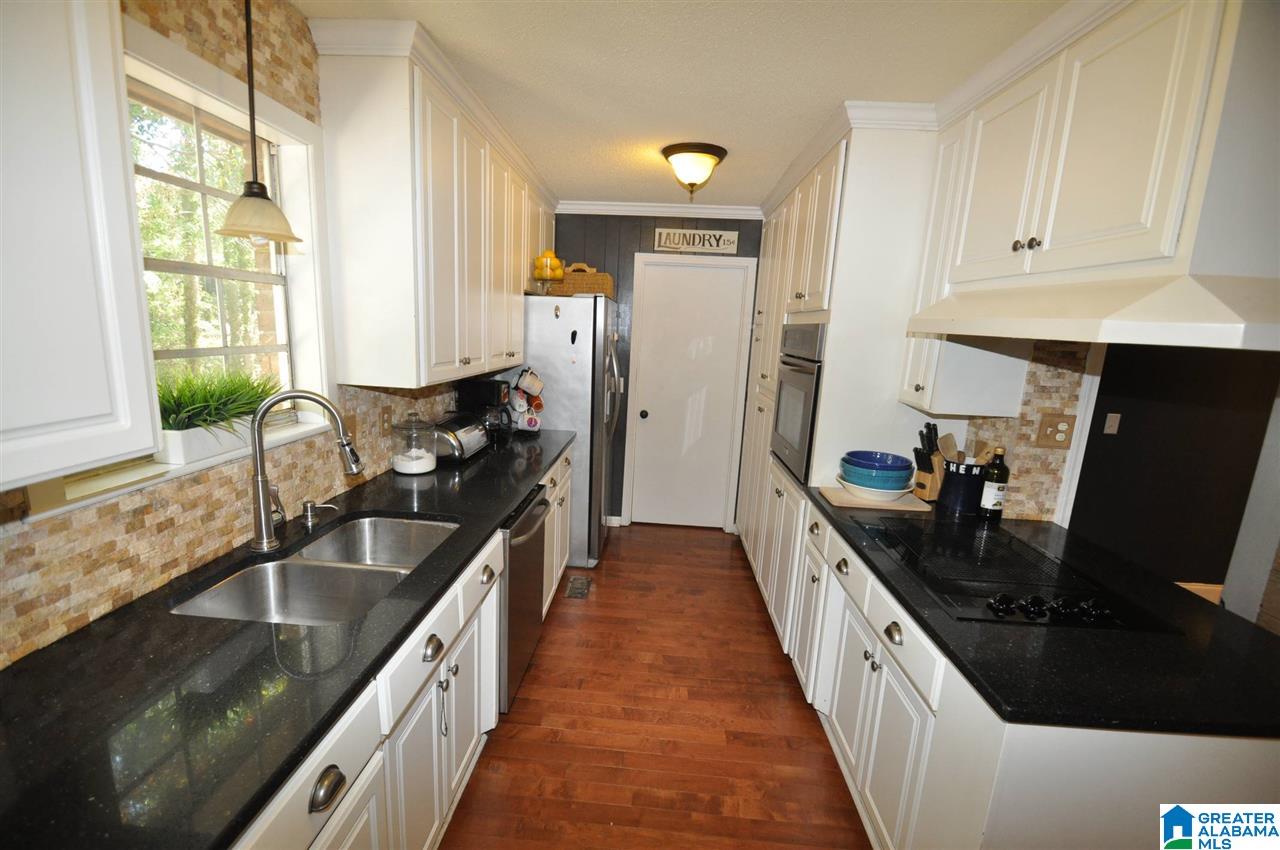 1723 Morton Road Warrior, AL 35180 - Photo 12 of 49
