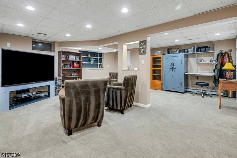 1034 Green Pond Road Newfoundland, NJ 07435 - Photo 19 of 40 Gallery Image 19