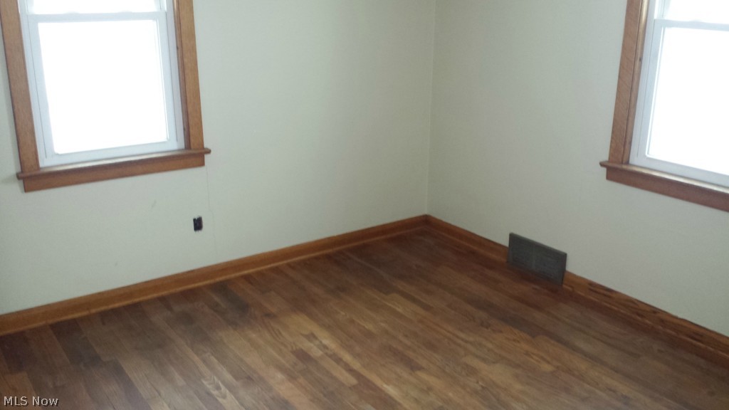 3240 East South Range Road New Springfield, OH 44443 - Photo 12 of 19