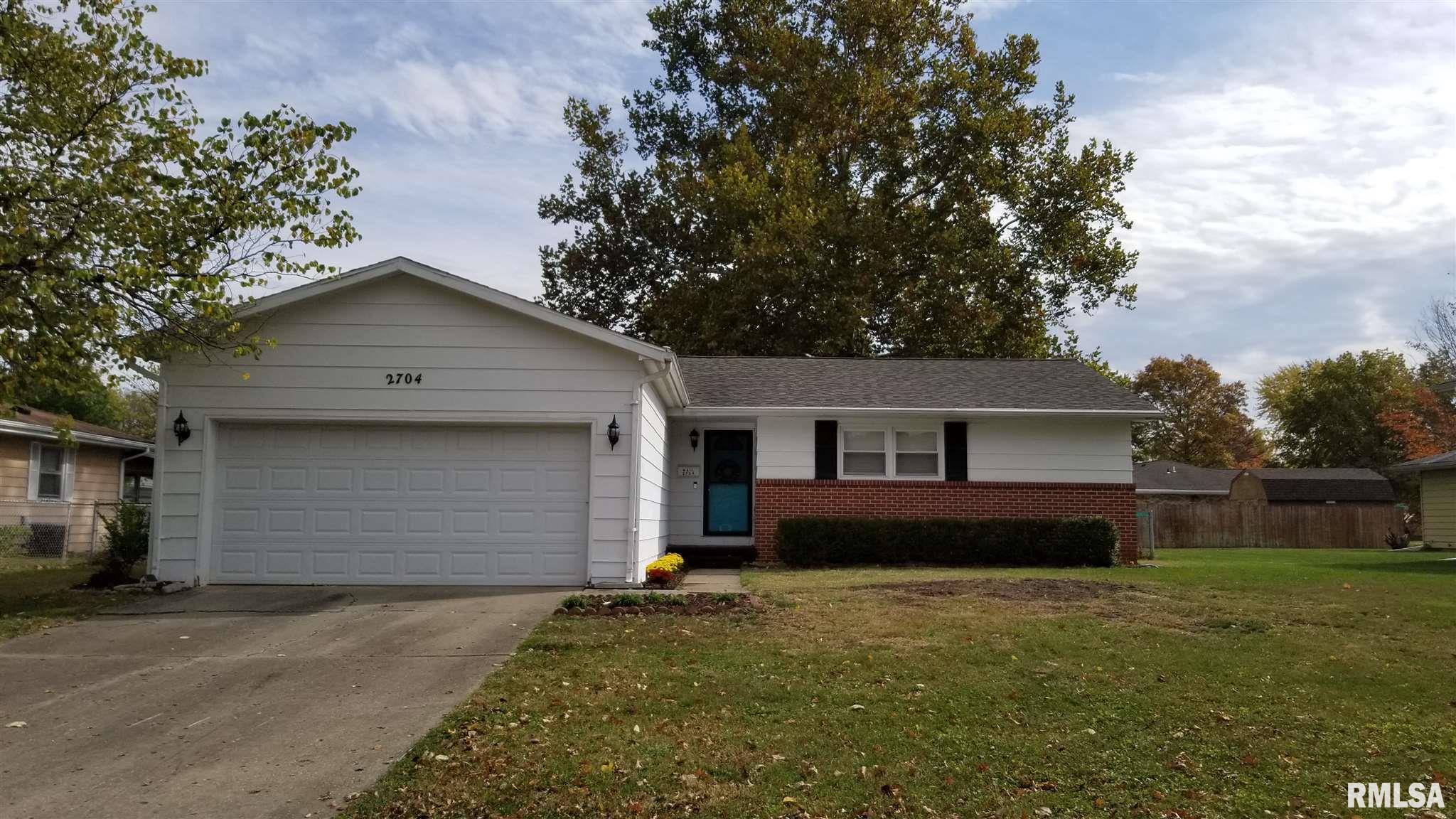 2704 Delaware Drive Springfield, IL 62702 - Photo 1 of 2