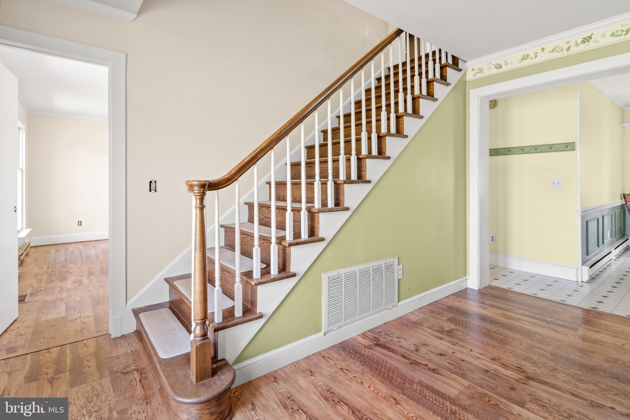 22539 Indian Point Road Bozman, MD 21612 - Photo 6 of 66 a view of entryway