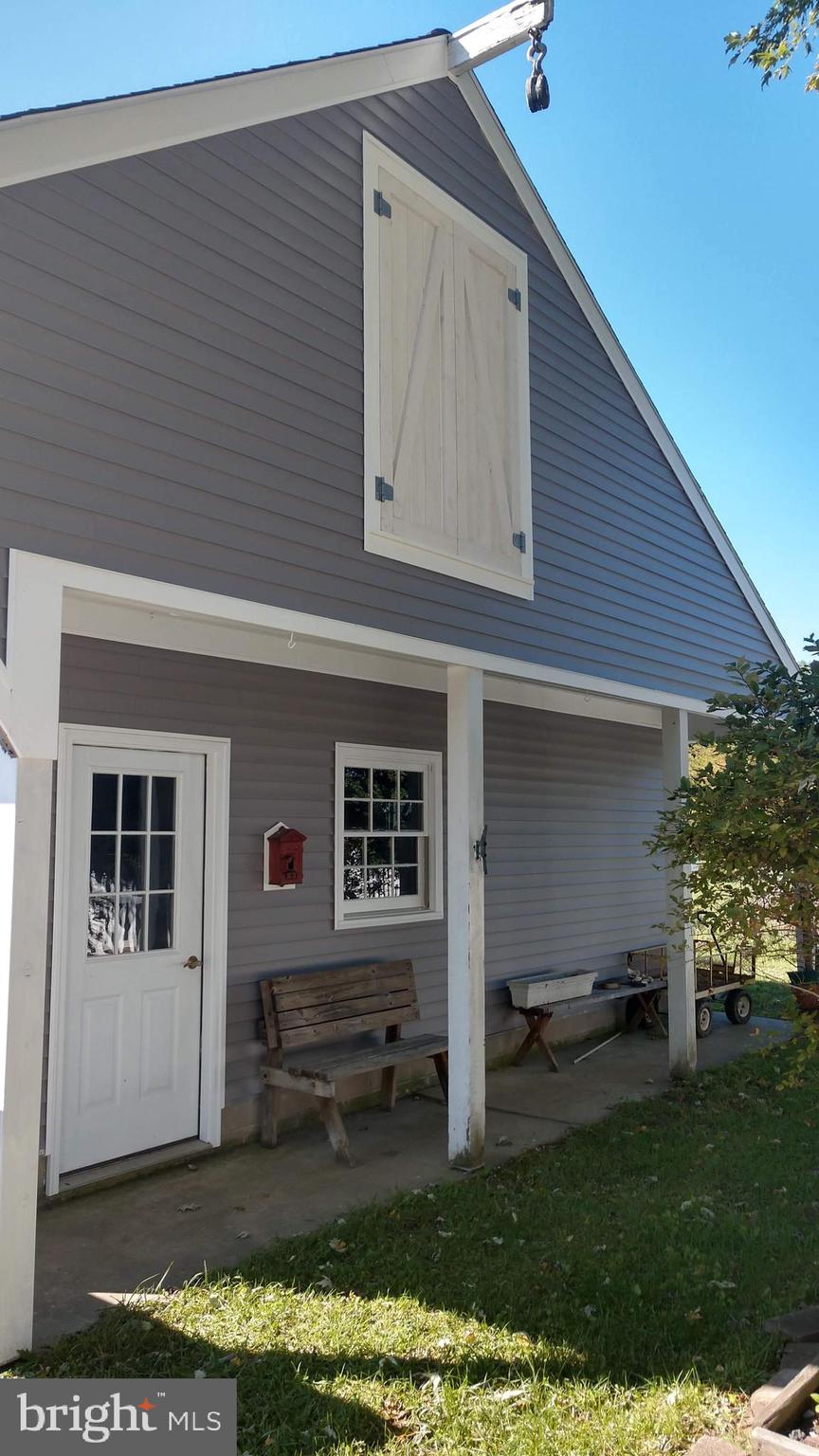 22539 Indian Point Road Bozman, MD 21612 - Photo 8 of 11