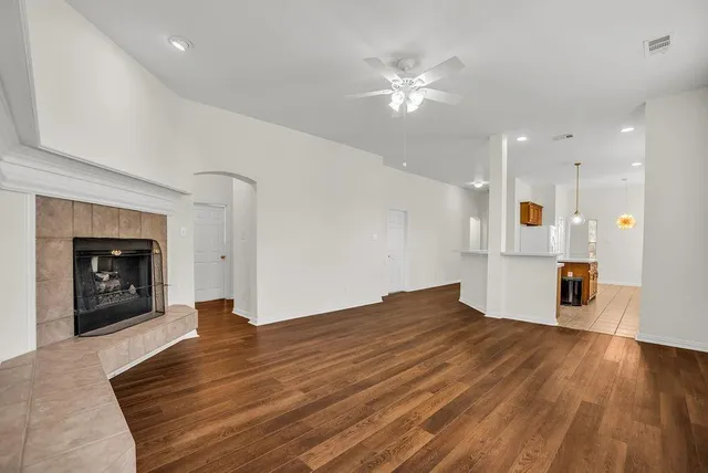 $525,000 | 1610 Mapleleaf Falls Drive, Allen, TX 75002