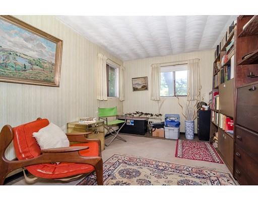 18 Michael Road Framingham, MA 01701 - Photo 14 of 19 Gallery Image 14