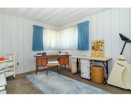 18 Michael Road Framingham, MA 01701 - Photo 16 of 19 Gallery Image 16