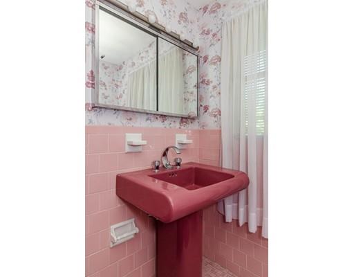 18 Michael Road Framingham, MA 01701 - Photo 17 of 19 Gallery Image 17