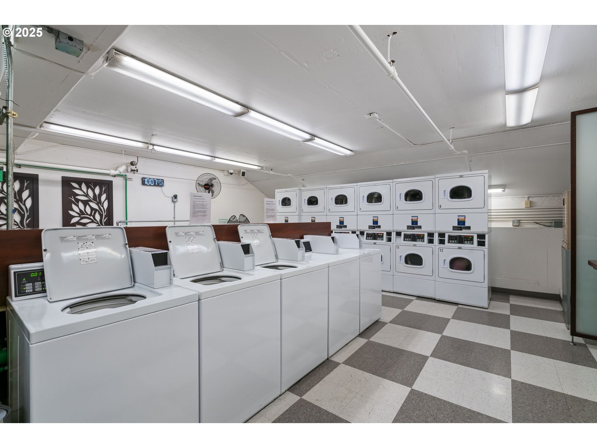 255 Southwest Harrison Street, Unit 22A Portland, OR 97201 - Photo 22 of 34 Parking