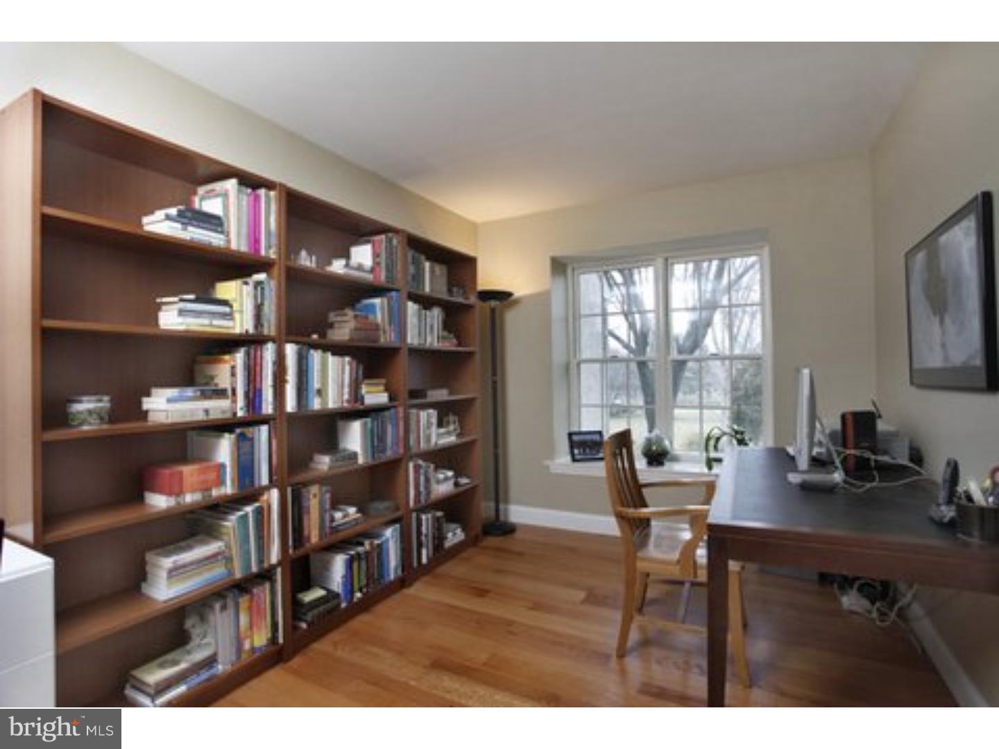 2252 Bustard Road Lansdale, PA 19446 - Photo 6 of 25 Office / Study