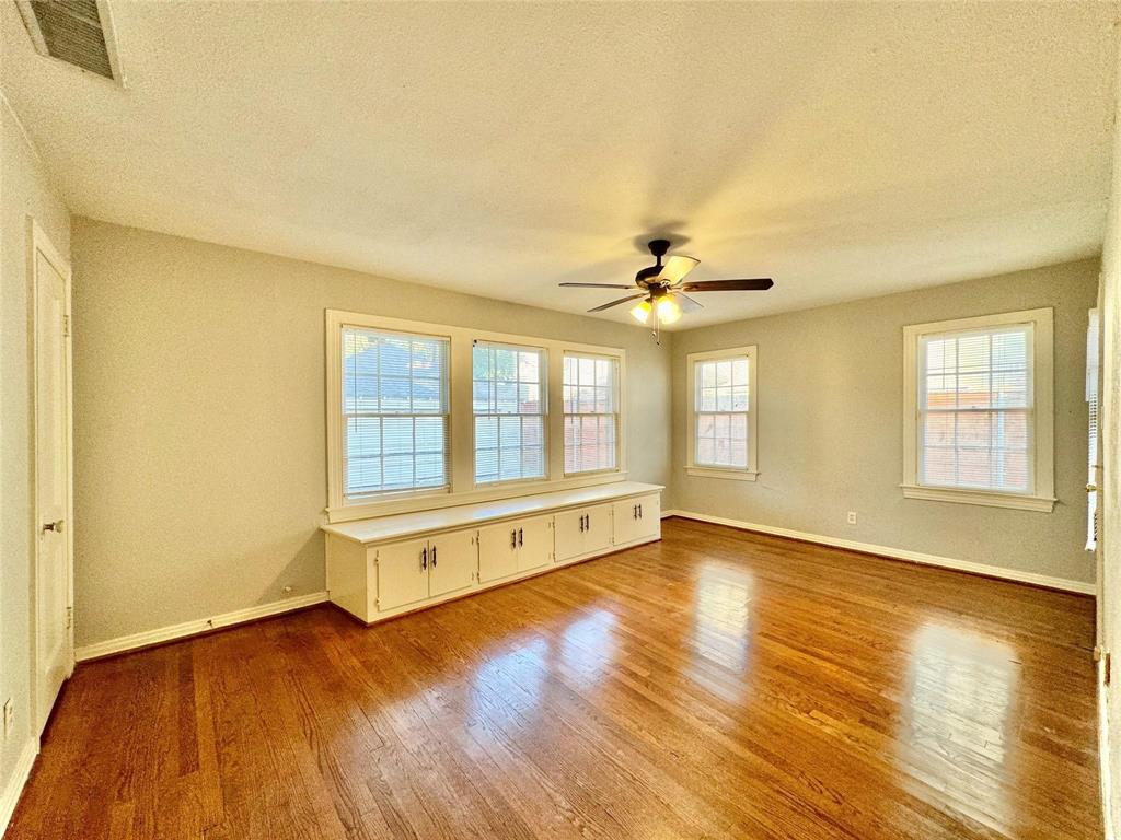 5511 Longview Street Dallas, TX 75206 - Photo 11 of 18