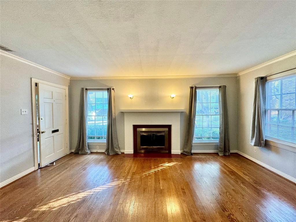 5511 Longview Street Dallas, TX 75206 - Photo 2 of 18