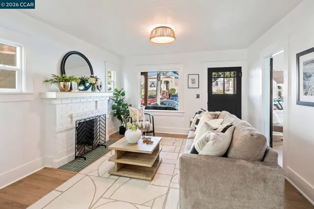 $1,150,000 | 918 Pomona Avenue, Albany, CA 94706
