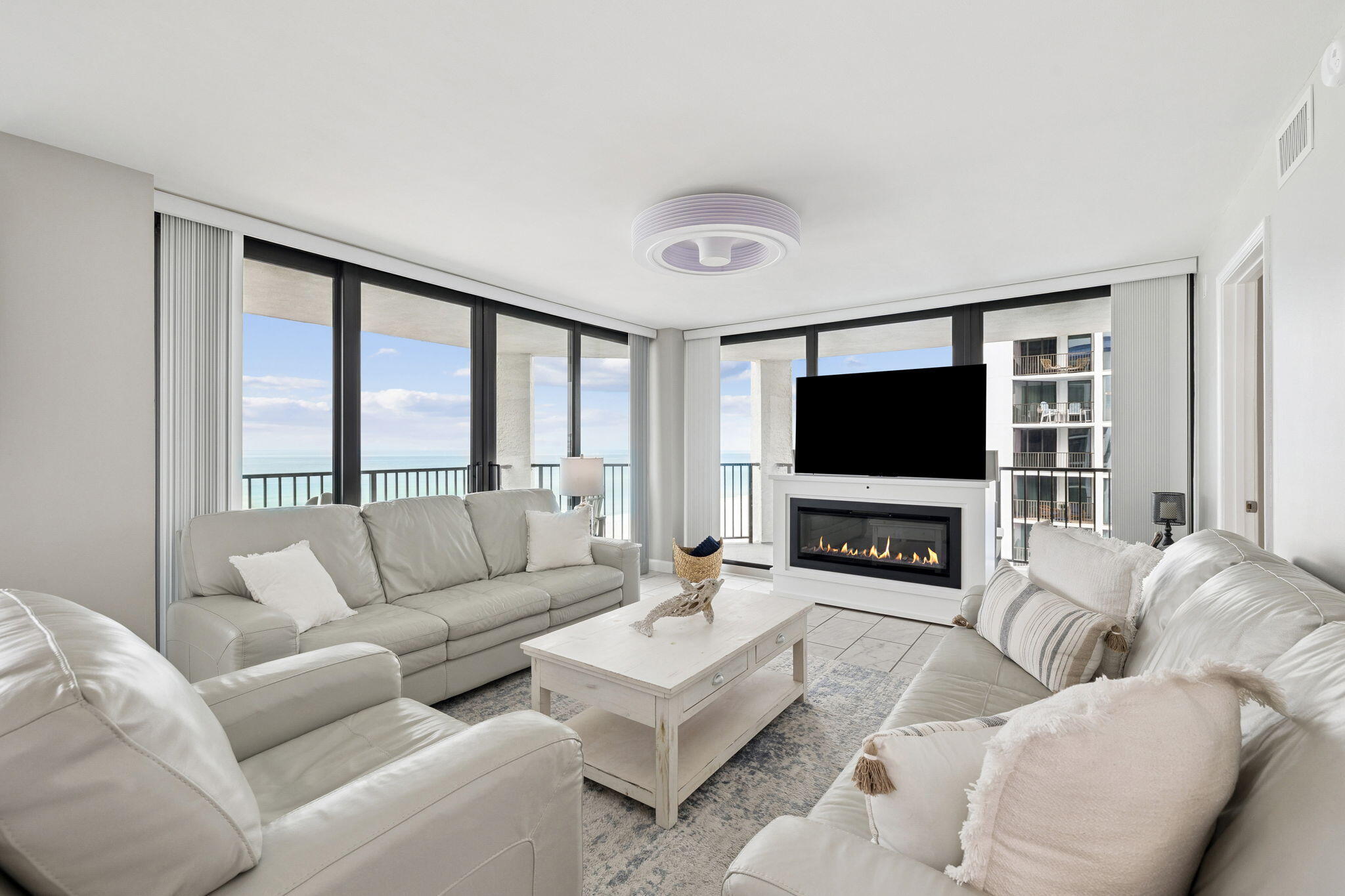 17155 Front Beach Road, Unit E501 Panama City Beach, FL 32413 - Photo 5 of 48 Living