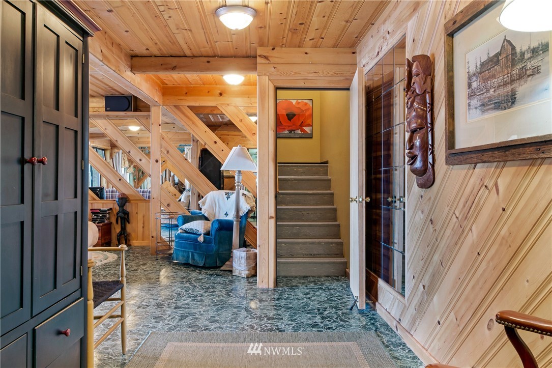 79 Washington Way Friday Harbor, WA 98250 - Photo 16 of 30