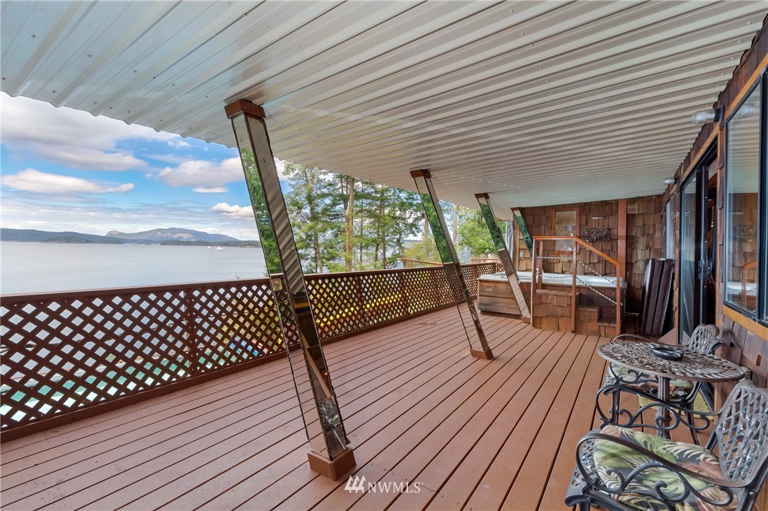 79 Washington Way Friday Harbor, WA 98250 - Photo 26 of 30