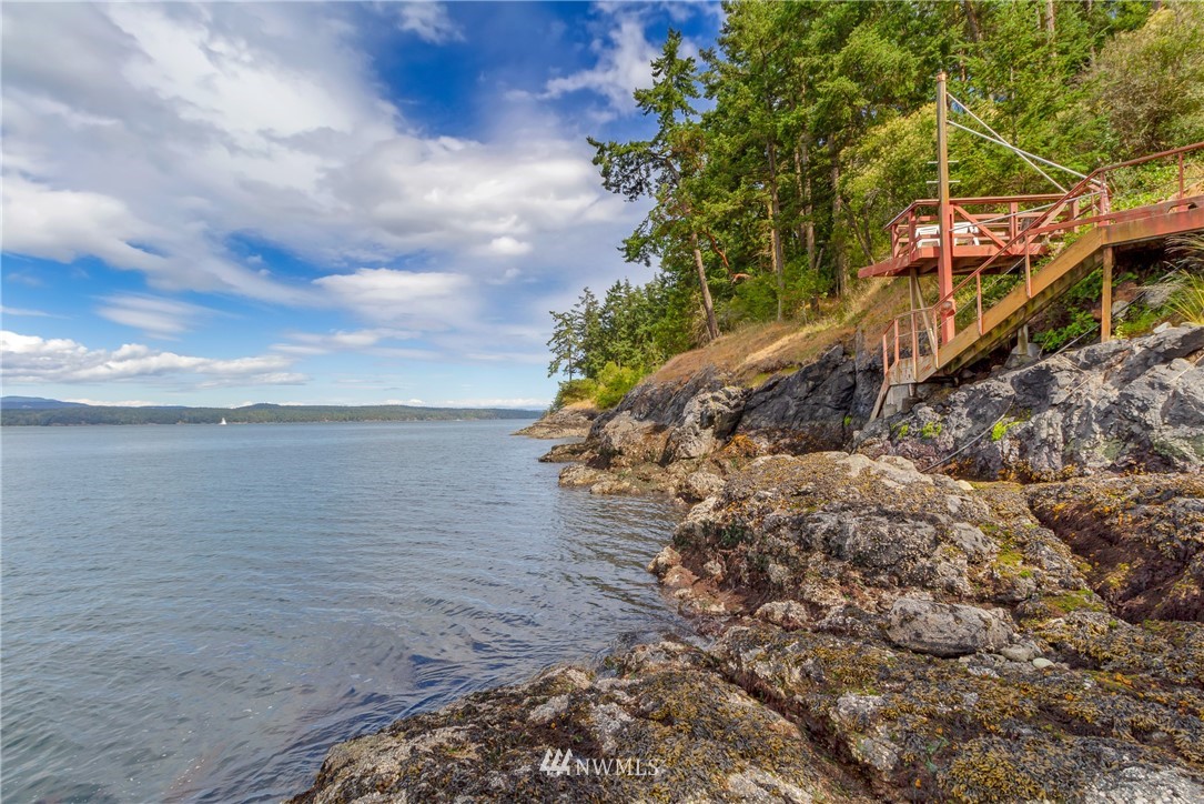 79 Washington Way Friday Harbor, WA 98250 - Photo 29 of 30