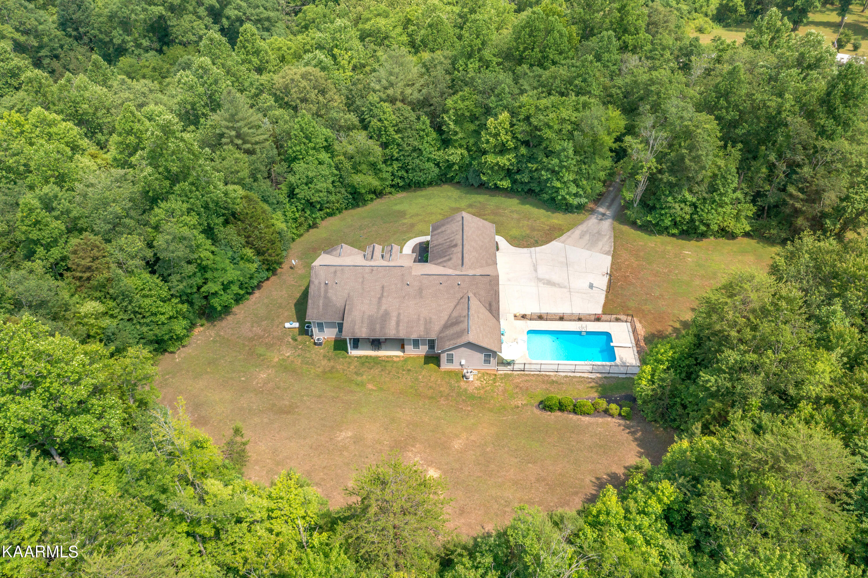 931 Poplar Springs Road Kingston, TN 37763 - Photo 3 of 58 931 Poplar Springs Rd-56