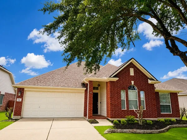 $2,100 | 7018 Paradise Park Bend, Richmond, TX 77407