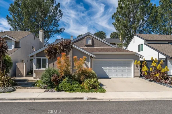 $1,300,000 | 17 Spicewood, Aliso Viejo, CA 92656