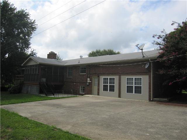 948 Dover Road Clarksville, TN 37042 - Photo 14 of 17 Rear elevation