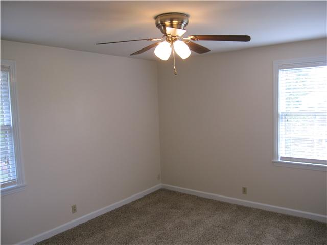 948 Dover Road Clarksville, TN 37042 - Photo 8 of 17 Bedroom 2