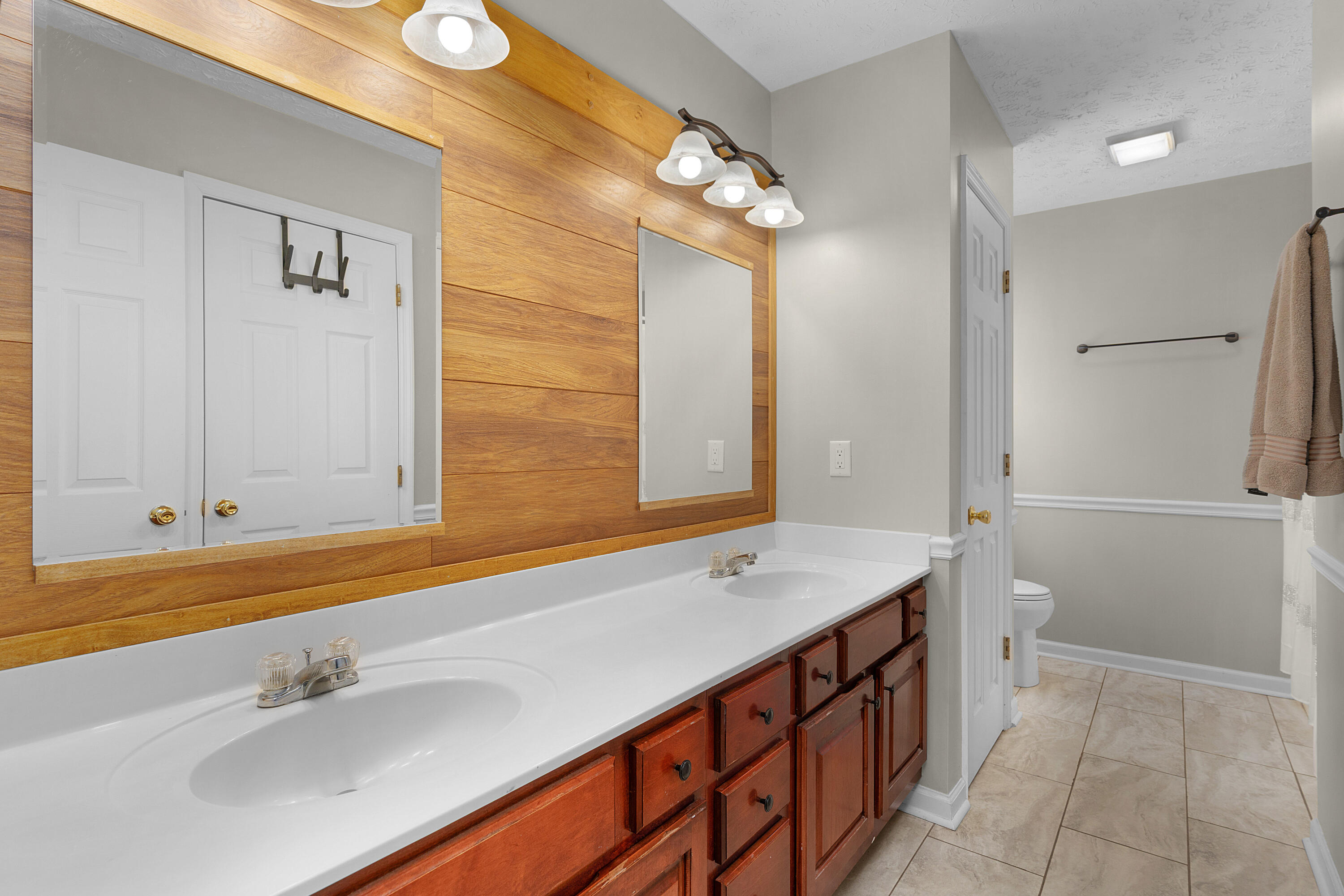 269 Sutton Drive Ringgold, GA 30736 - Photo 21 of 50 42 - 269 Sutton Drive - Interior