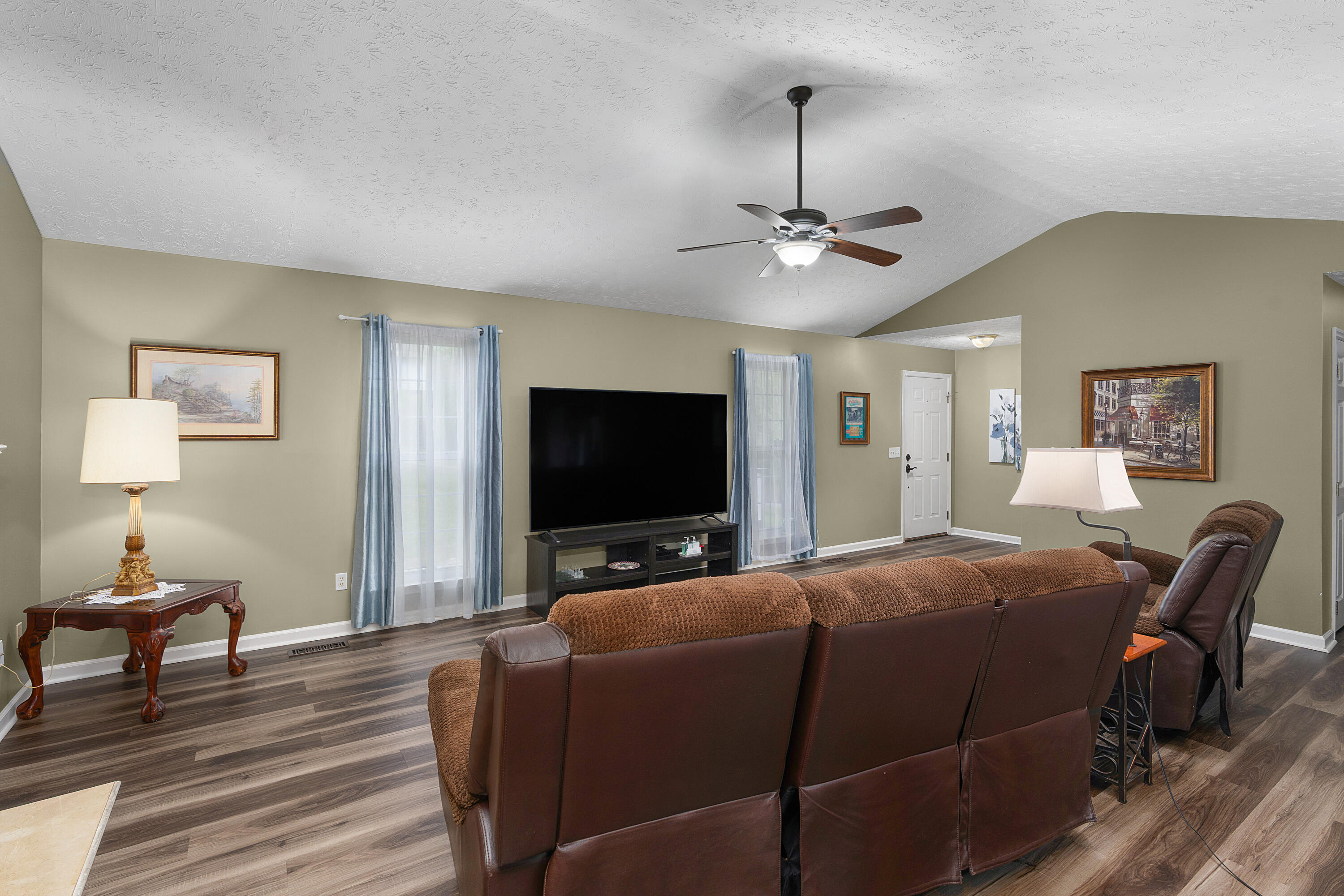 269 Sutton Drive Ringgold, GA 30736 - Photo 10 of 50 25 - 269 Sutton Drive - Interior