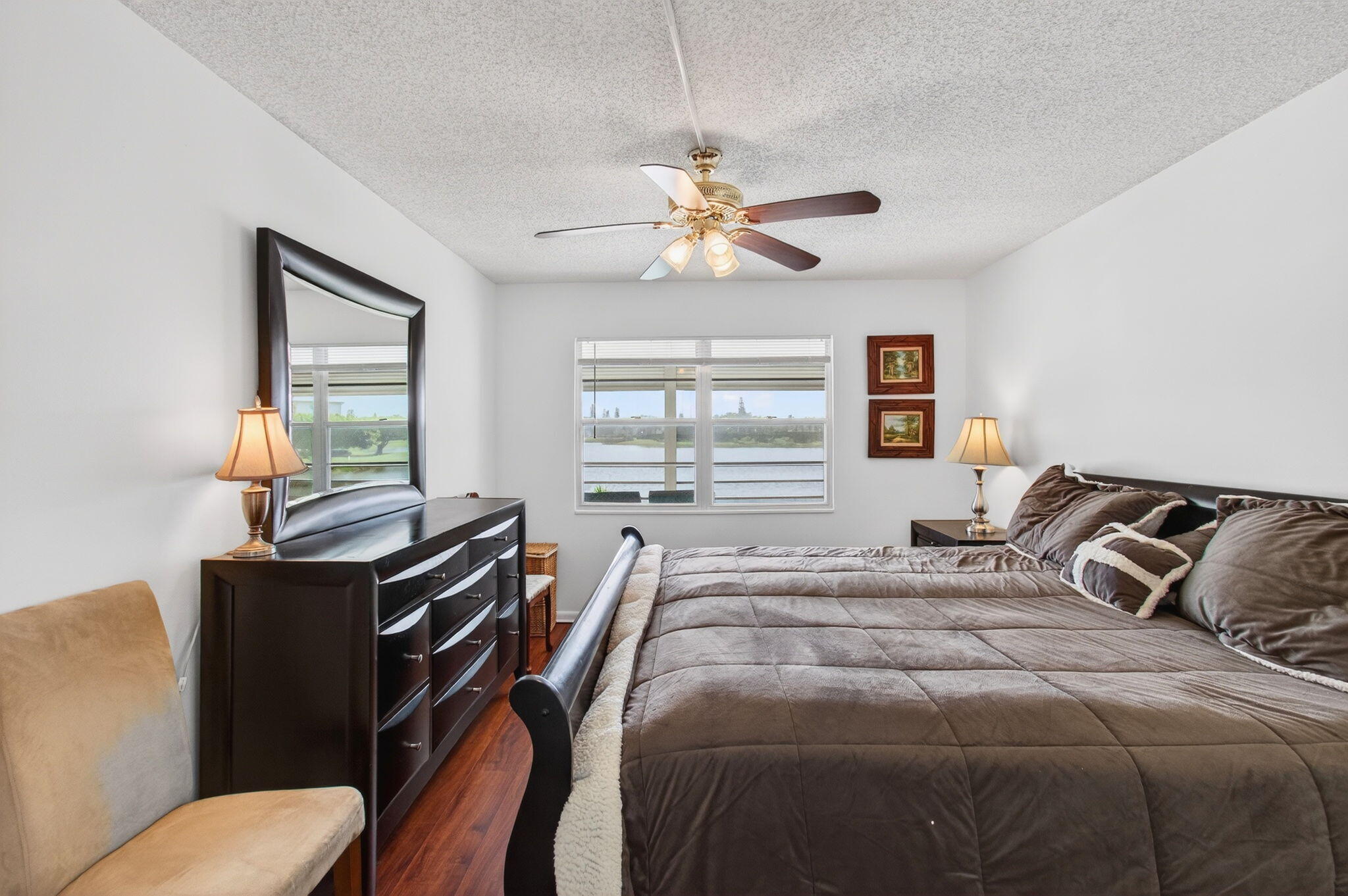 2035 Cornwall East Boca Raton, FL 33434 - Photo 18 of 105 37-web-or-mls-DSC_9912