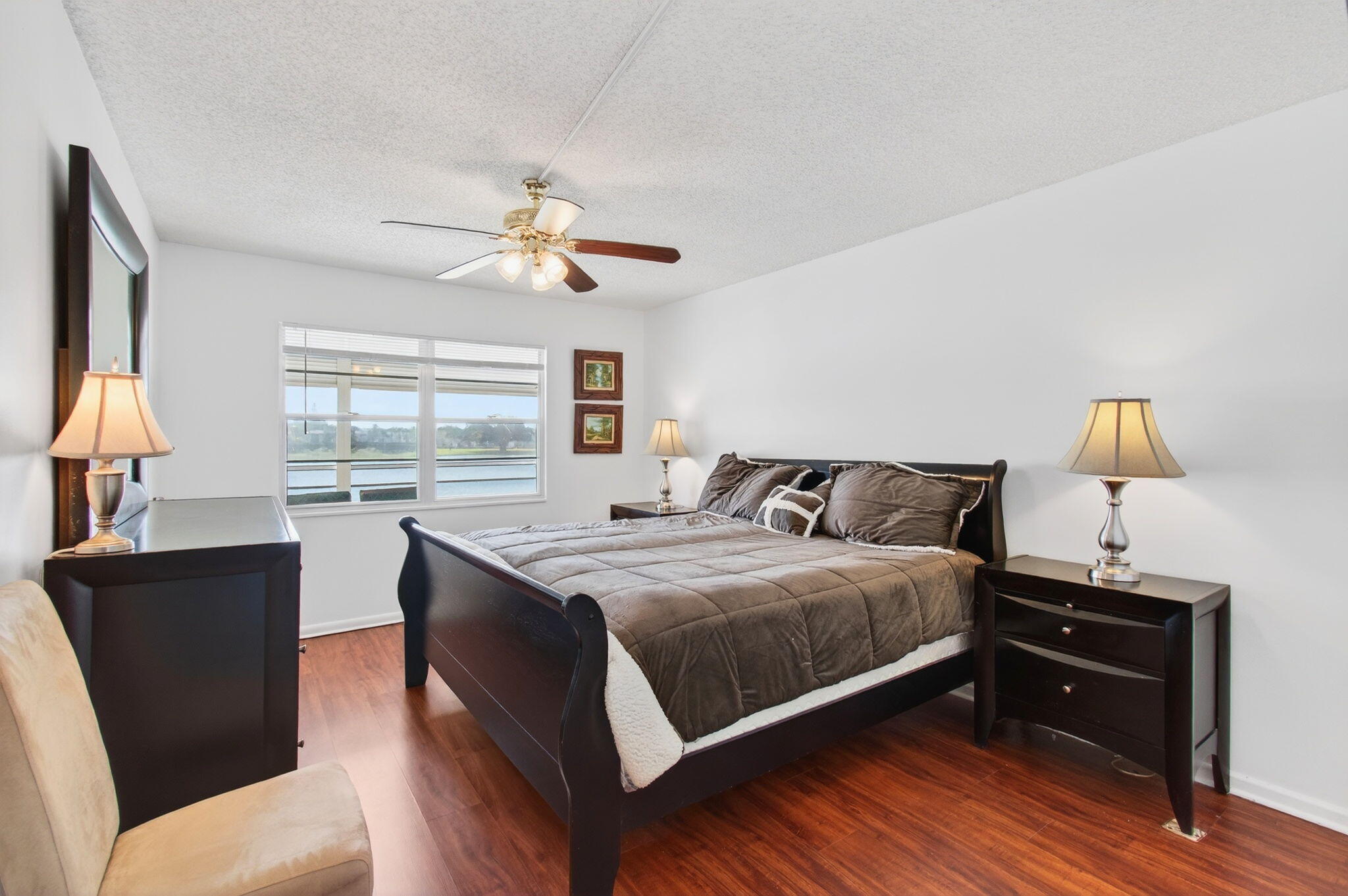 2035 Cornwall East Boca Raton, FL 33434 - Photo 24 of 105 35-web-or-mls-DSC_9903