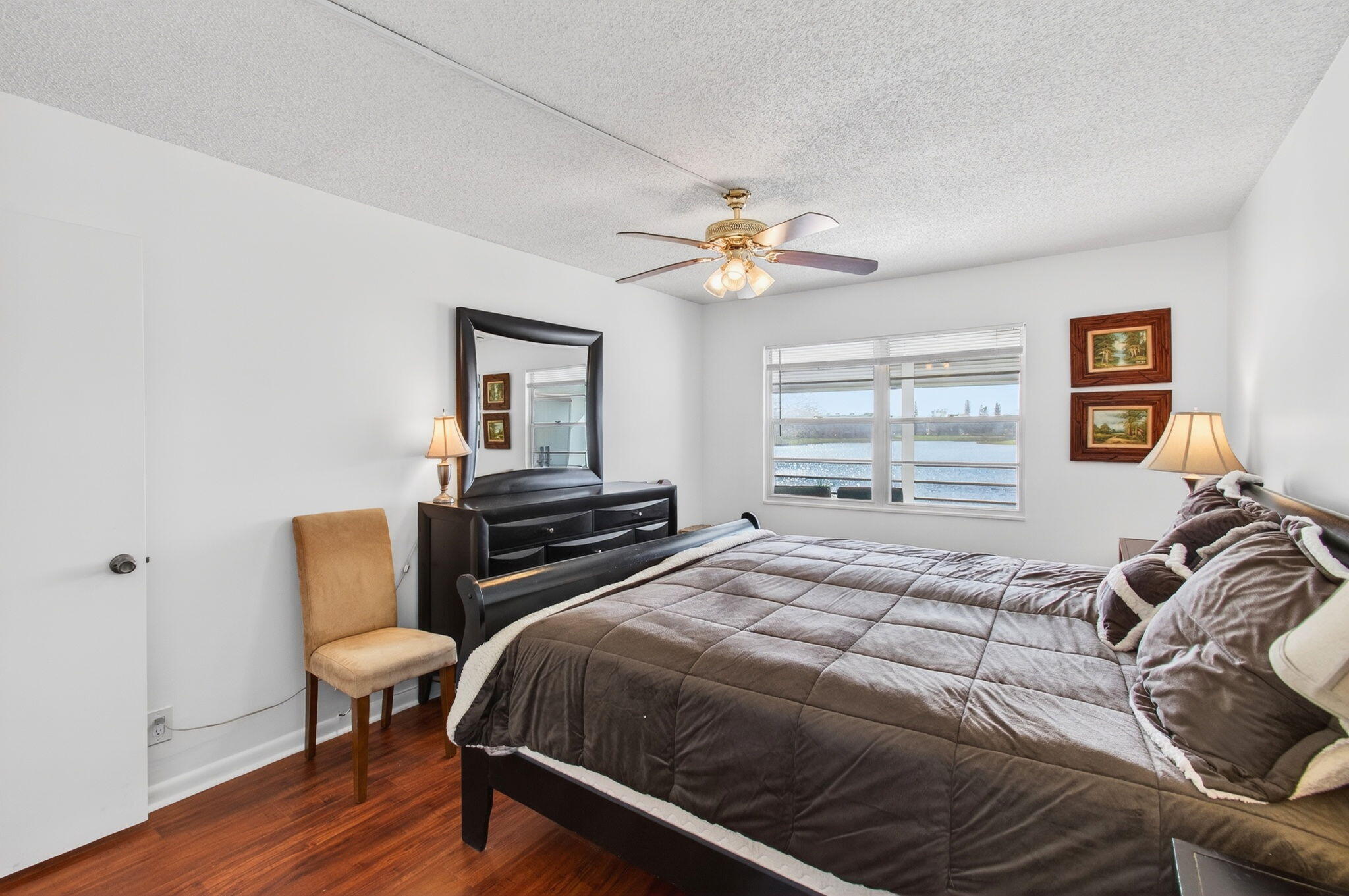 2035 Cornwall East Boca Raton, FL 33434 - Photo 25 of 105 36-web-or-mls-DSC_9906