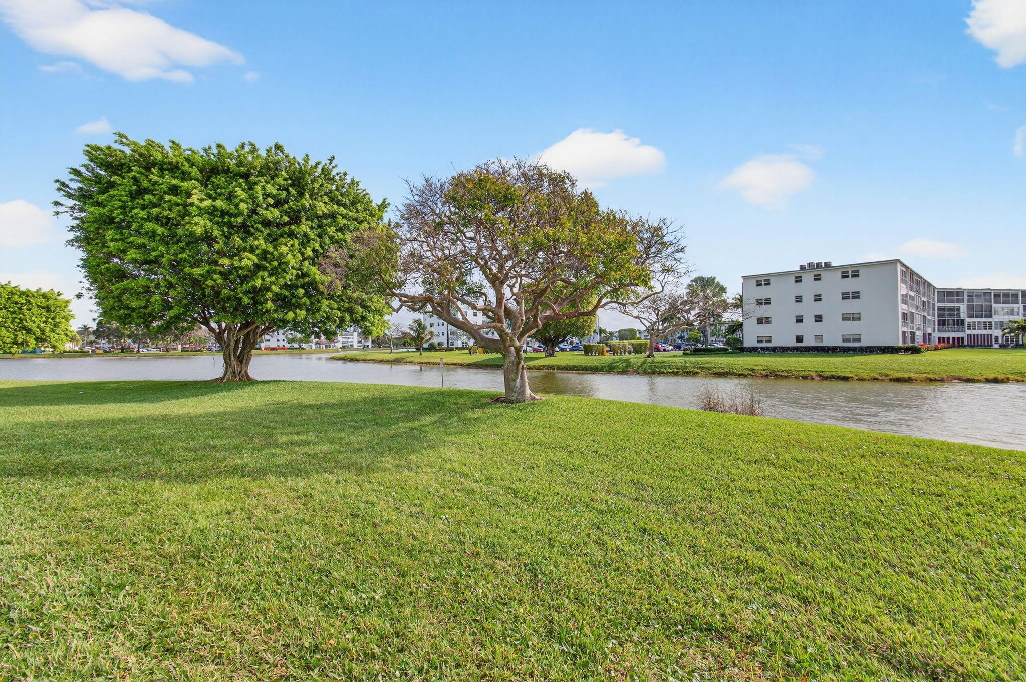 2035 Cornwall East Boca Raton, FL 33434 - Photo 35 of 105 59-web-or-mls-DSC_9555